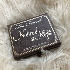 Two faced travel sized eyeshadow